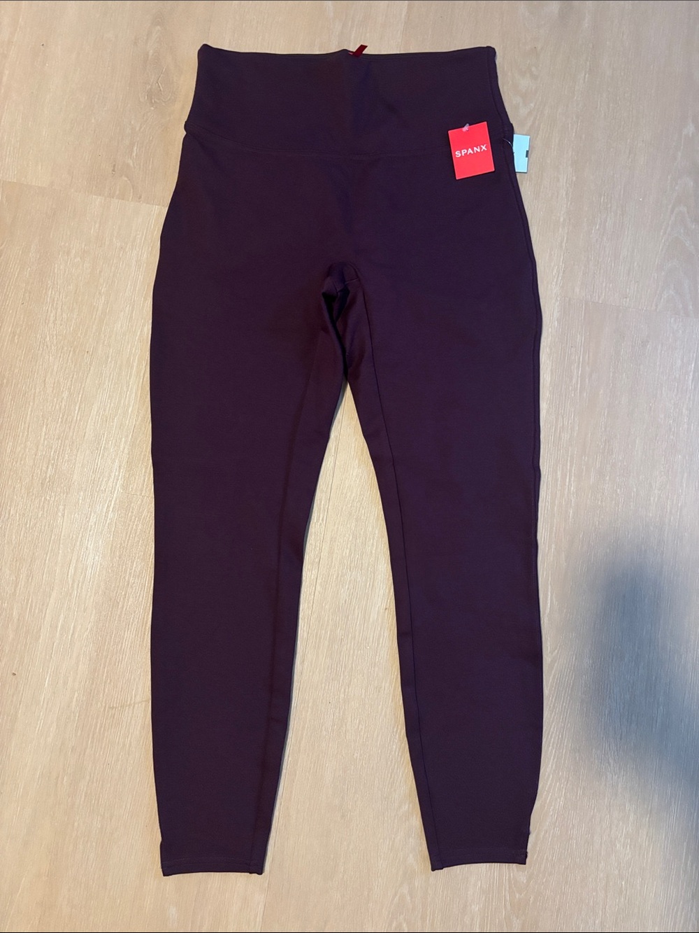 NWT Spanx Ponte Ankle Split Leggings in Brandywine size Medium